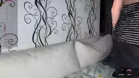 anjalin_sososok online show from 06/30/26, 04:02