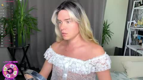 anjalin_sososok online show from 07/14/26, 02:49