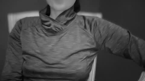 Snapshot of anje_forsexytime chatting on 02/25/25, 05:25 Anje online show from 02/25/25, 05:25