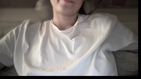 Snapshot of anje_forsexytime chatting on 09/23/25, 05:38 Anje online show from 09/23/25, 05:38