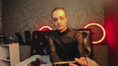 Angel online show from 06/21/26, 06:32