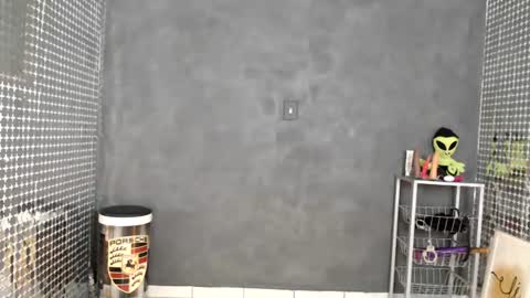 Hello My name is NaiaraPv is OPEN online show from 07/10/26, 01:58