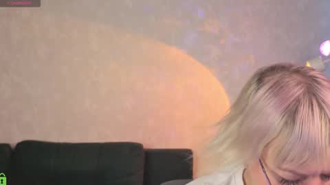ann_annise online show from 03/04/26, 01:22