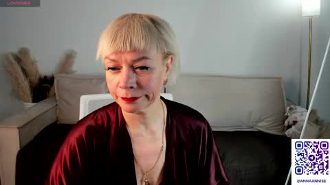 ann_annise online show from 04/19/26, 01:16