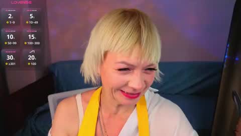 ann_annise online show from 06/19/26, 04:44