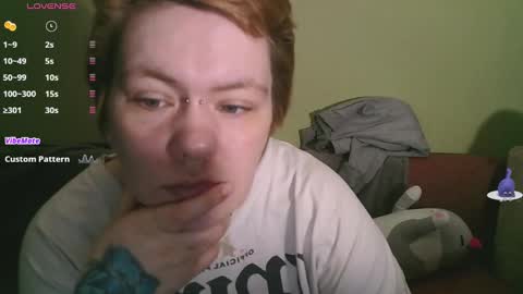 ann_lelala_ online show from 02/17/25, 01:25