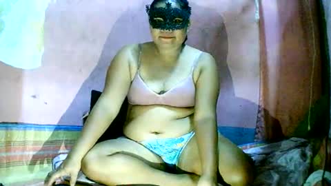 ann_rose2025 online show from 12/22/25, 10:45