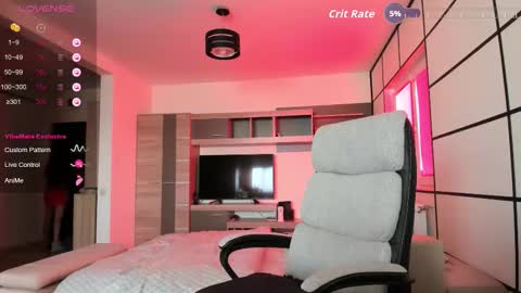 Anna online show from 12/04/25, 07:39