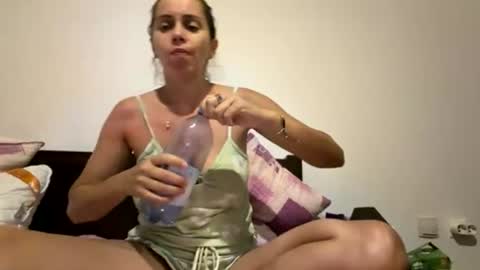 Anna online show from 07/05/26, 06:04