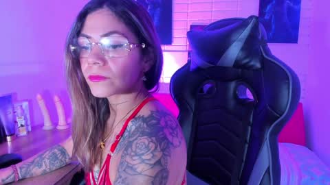 Snapshot of anna__spencer chatting on 02/02/25, 12:57 Anna online show from 02/02/25, 12:57