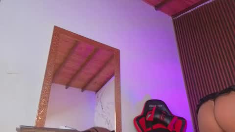 anna_beneet online show from 09/27/25, 12:21