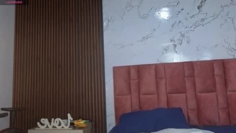 anna_beneet online show from 11/05/25, 02:50