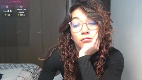 Anna online show from 10/09/25, 04:05