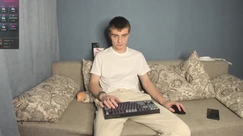 Snapshot of anna_jason chatting on 12/30/24, 08:58 Fansly Jason sweet ass online show from 12/30/24, 08:58