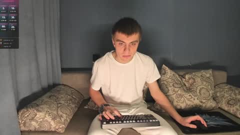 Snapshot of anna_jason chatting on 01/07/25, 04:37 Fansly Jason sweet ass online show from 01/07/25, 04:37