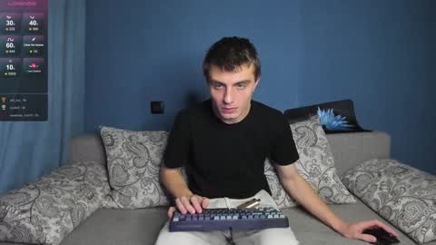 Snapshot of anna_jason chatting on 01/12/25, 07:42 Fansly Jason sweet ass online show from 01/12/25, 07:42