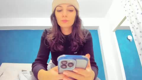 Anna online show from 02/19/25, 01:06