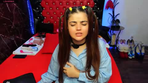 Snapshot of anna_lwice chatting on 09/27/25, 10:26 Ana online show from 09/27/25, 10:26