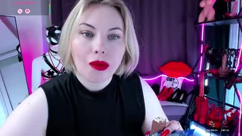Anna online show from 06/08/26, 02:12
