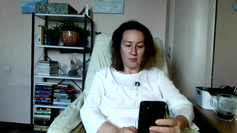 Anna online show from 06/11/26, 05:49