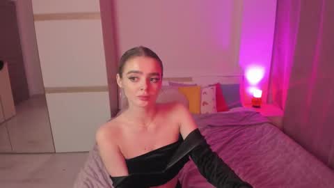 Anna online show from 01/31/25, 04:48