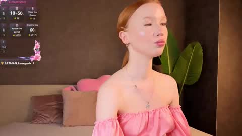 Anna online show from 09/16/25, 08:26