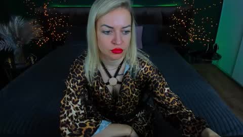 anna_snow9 online show from 09/09/25, 05:40
