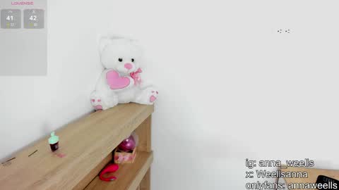  Anna Weells  online show from 06/02/26, 09:39