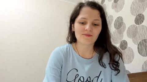annaahcharm online show from 02/15/25, 05:41
