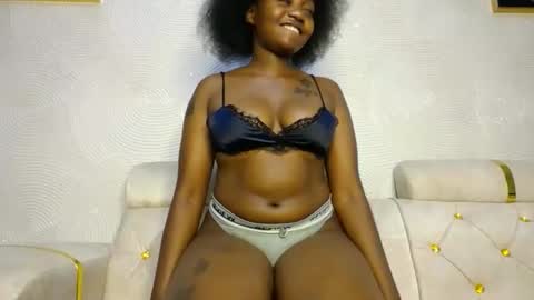 Annabel online show from 02/06/25, 03:48