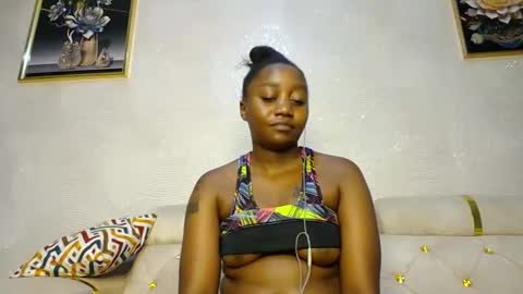 Annabel online show from 02/16/25, 11:16