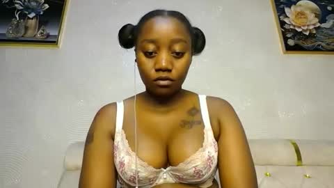 Annabel online show from 02/18/25, 05:42
