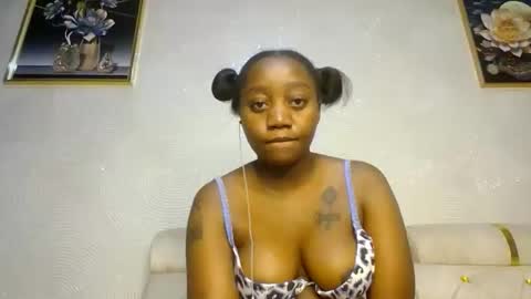 Annabel online show from 02/20/25, 06:46