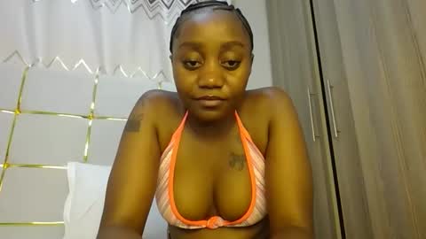 Annabel online show from 03/06/25, 08:05