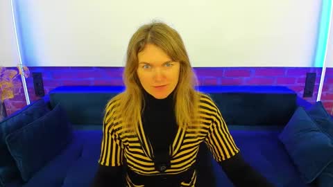 Snapshot of annabel_xxx chatting on 11/09/25, 06:44 Annabel online show from 11/09/25, 06:44