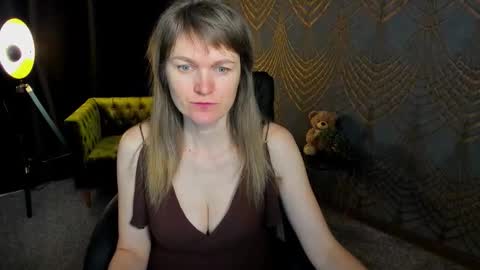 Annabel online show from 03/22/26, 06:28