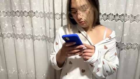 Snapshot of annabellandmann chatting on 10/13/25, 02:28 Sarah online show from 10/13/25, 02:28