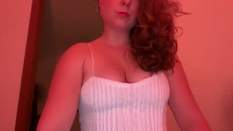 Snapshot of annabelle1614 chatting on 03/07/26, 05:04 Annabelle Haze online show from 03/07/26, 05:04