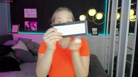 Annabelle online show from 12/07/24, 02:02
