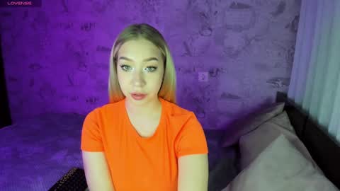 Annabelle online show from 01/30/25, 12:39