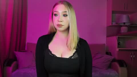 Annabelle online show from 02/08/25, 05:29