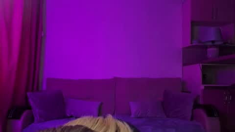 Annabelle online show from 02/11/25, 05:37