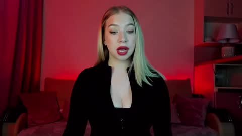 Annabelle online show from 02/22/25, 05:57