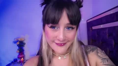 Snapshot of annabellegron chatting on 05/23/26, 03:45 Anna online show from 05/23/26, 03:45