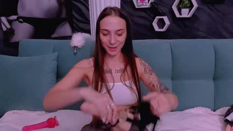 annabishop online show from 01/22/25, 01:21