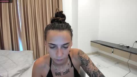 Snapshot of annabishop chatting on 11/06/25, 12:22 annabishop online show from 11/06/25, 12:22