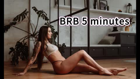 Snapshot of annabishop chatting on 11/25/25, 12:21 annabishop online show from 11/25/25, 12:21