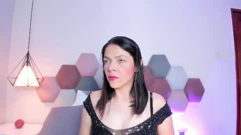 Snapshot of annabrookks chatting on 06/11/26, 01:05 AnnaBrooks online show from 06/11/26, 01:05