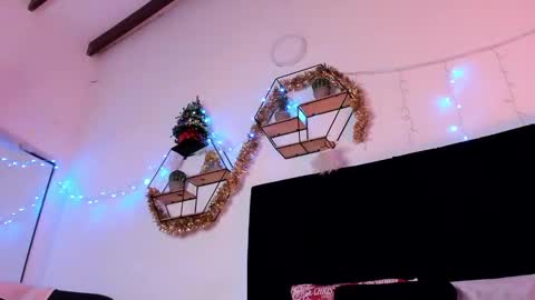 Anna online show from 12/19/24, 02:23