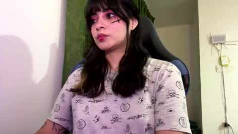 Anna online show from 12/02/25, 02:06